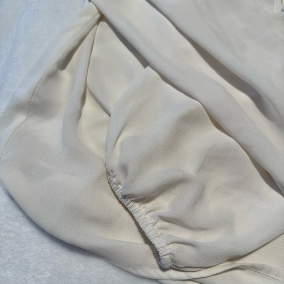 LOFT Cream Ruffled Blouse - Picture 3 of 5